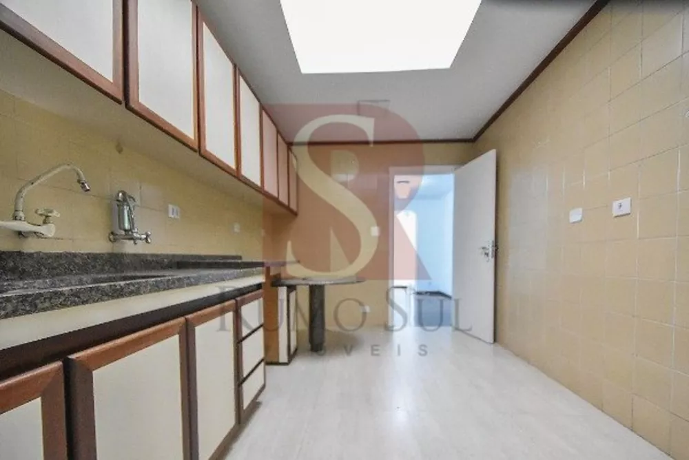 Casa para alugar com 3 quartos, 351m² - Foto 7