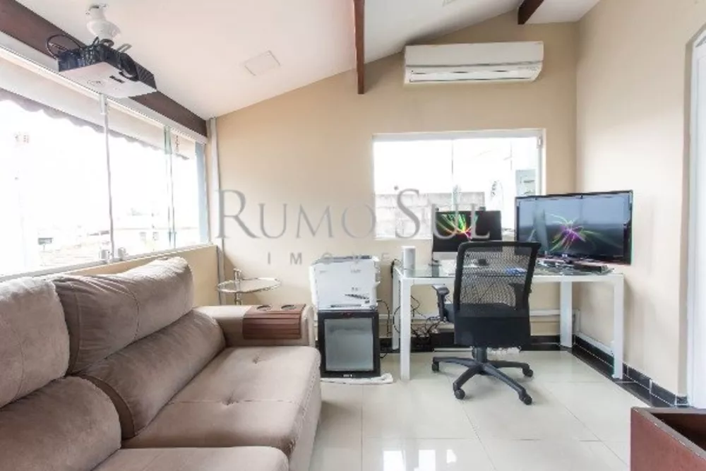 Casa, 3 quartos, 250 m² - Foto 8