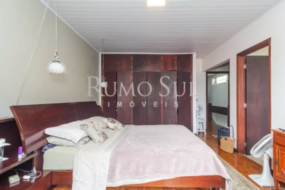 Casa, 3 quartos, 213 m² - Foto 4