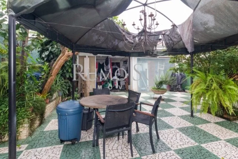 Casa, 3 quartos, 213 m² - Foto 2