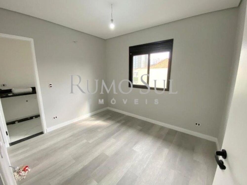 Casa, 3 quartos, 130 m² - Foto 2