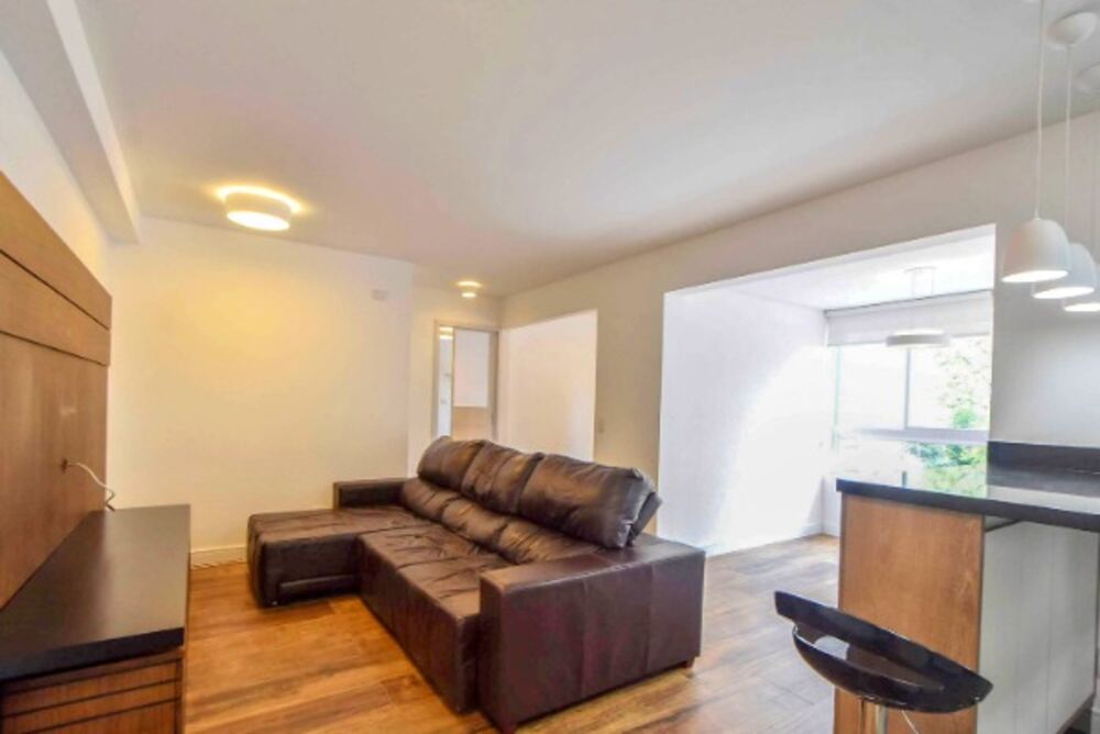 Apartamento à venda com 2 quartos, 68m² - Foto 1