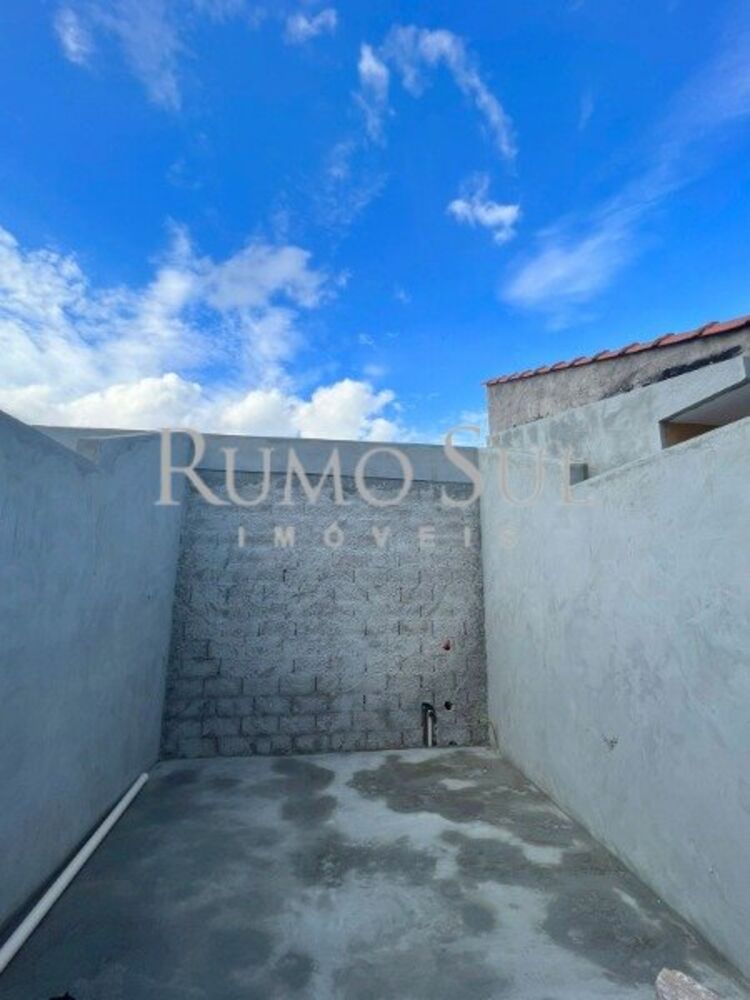 Casa, 3 quartos, 105 m² - Foto 2