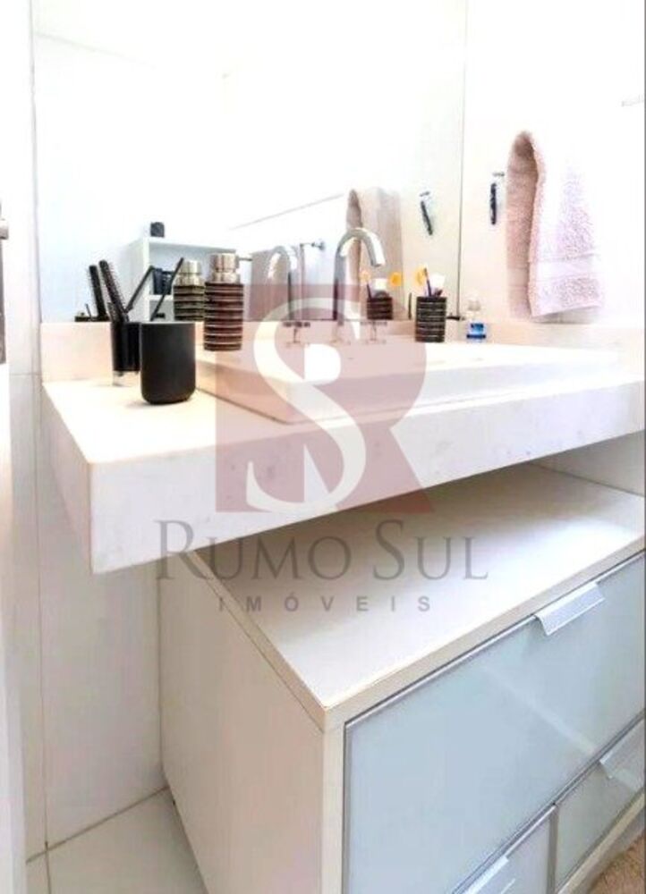 Apartamento à venda com 4 quartos, 127m² - Foto 4