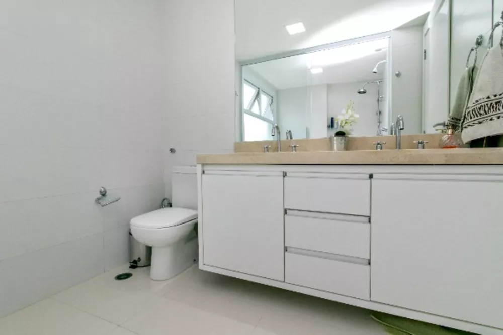 Apartamento, 4 quartos, 250 m² - Foto 1