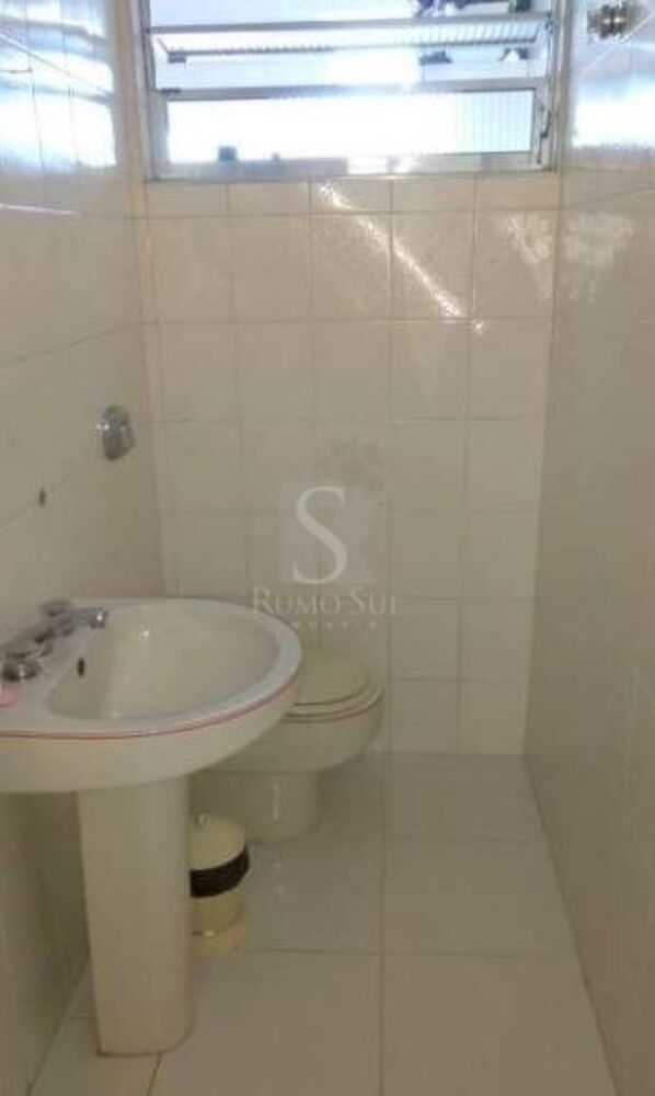 Casa à venda com 3 quartos, 228m² - Foto 14