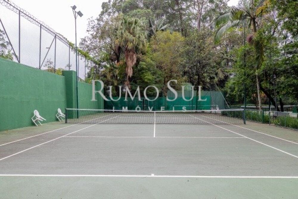 Apartamento para alugar com 4 quartos, 280m² - Foto 4