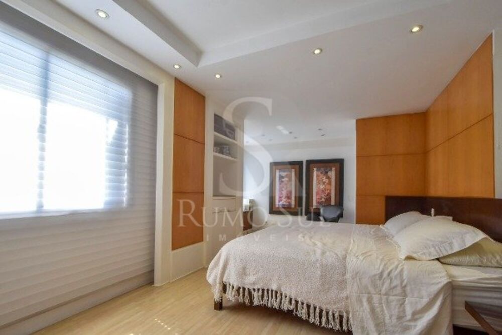 Apartamento, 3 quartos, 480 m² - Foto 1