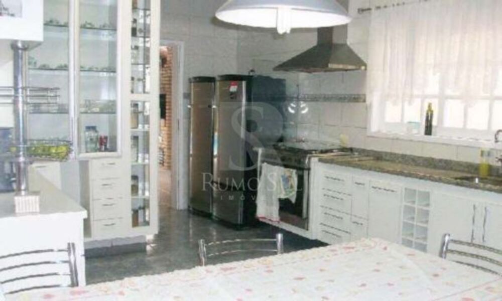 Casa à venda com 4 quartos, 463m² - Foto 4