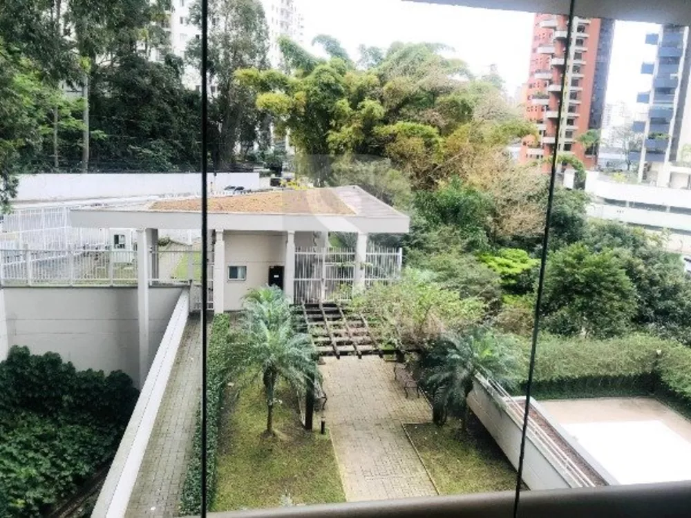 Apartamento à venda com 3 quartos, 182m² - Foto 3