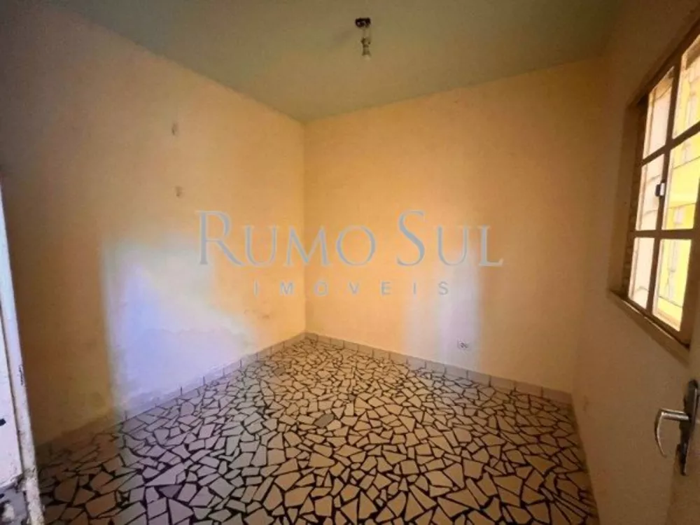 Casa, 4 quartos, 114 m² - Foto 1