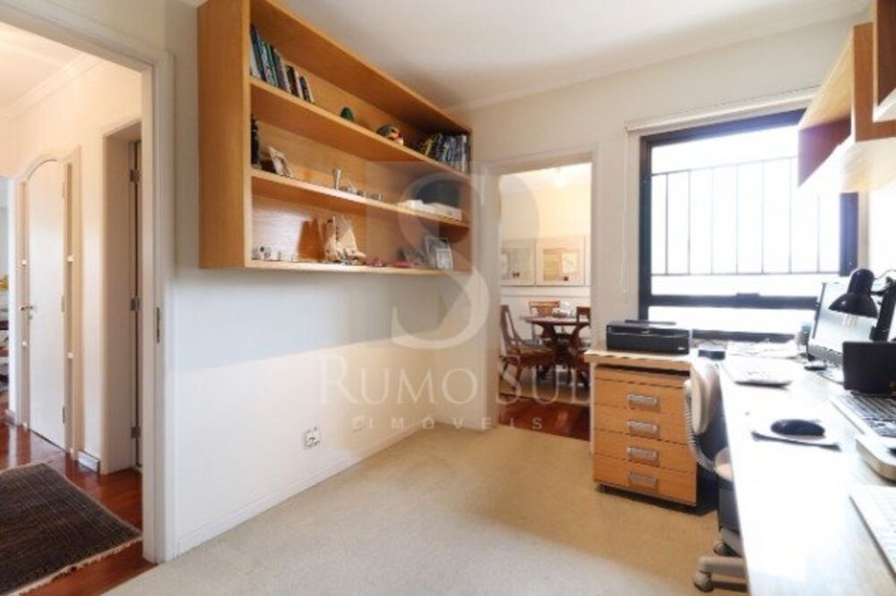 Apartamento, 3 quartos, 198 m² - Foto 2