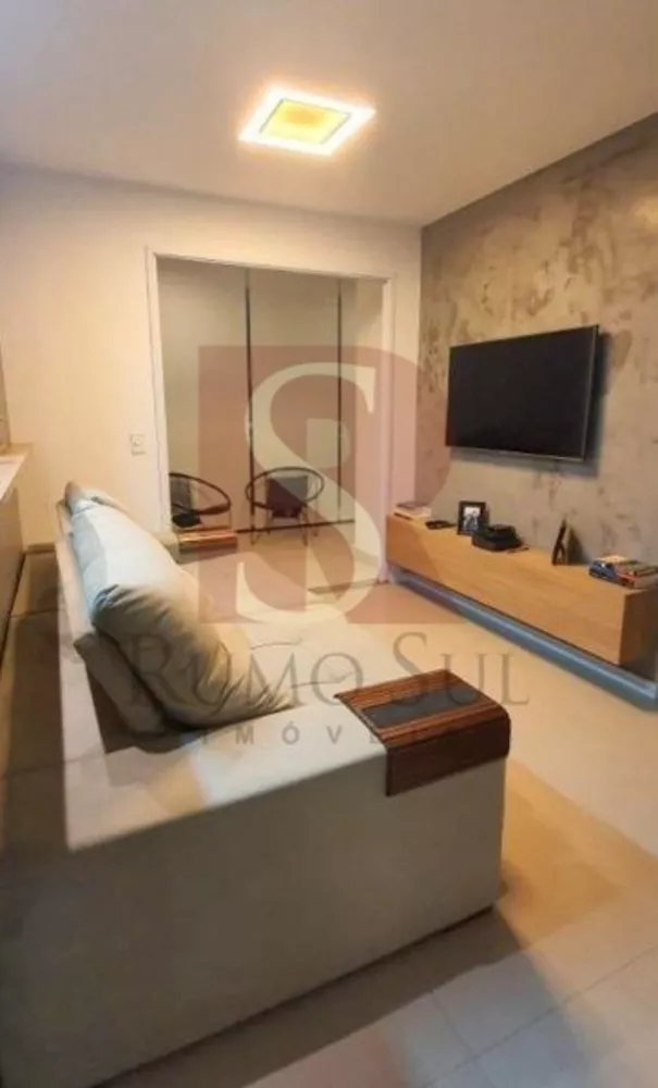 Apartamento à venda com 3 quartos, 80m² - Foto 1