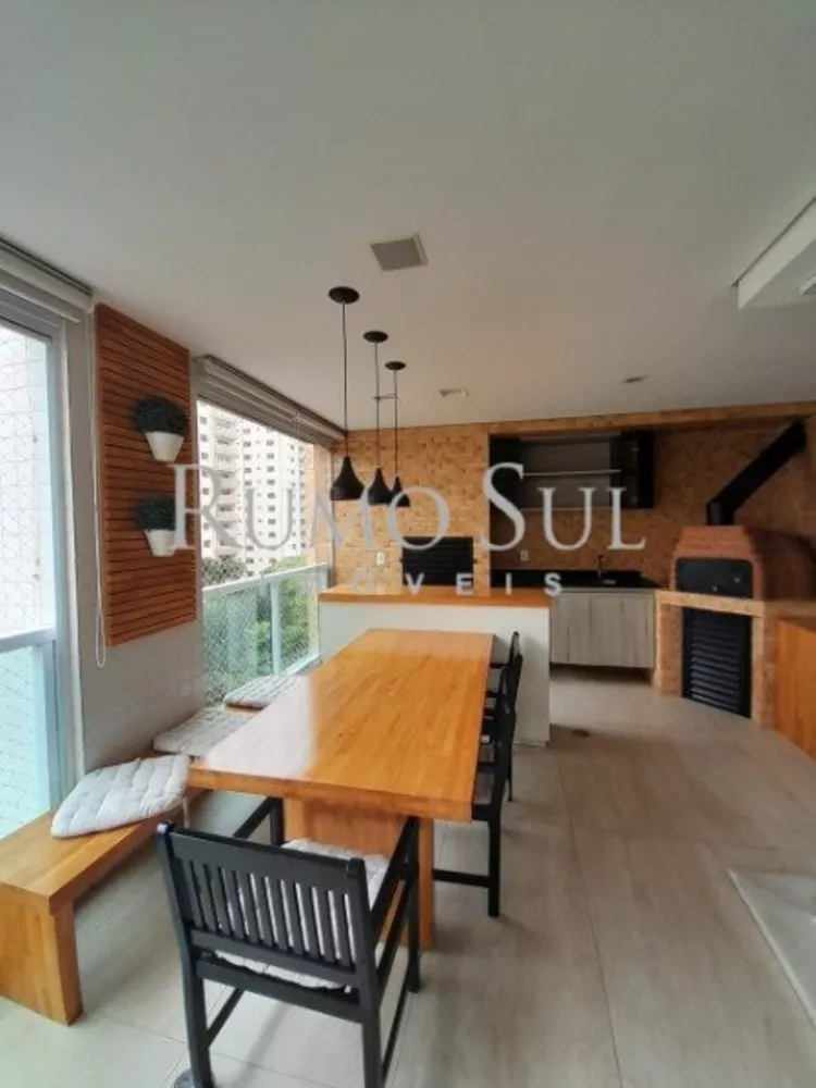 Apartamento, 4 quartos, 194 m² - Foto 1