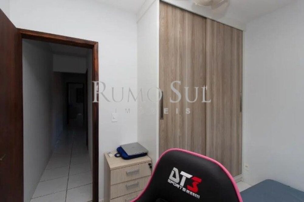 Casa, 3 quartos, 126 m² - Foto 2