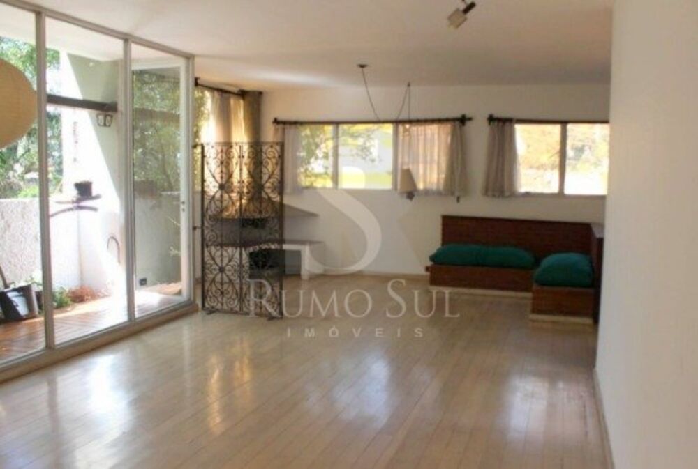 Apartamento, 3 quartos, 320 m² - Foto 1