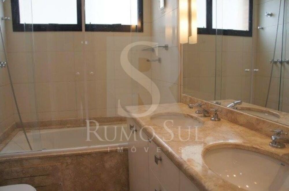 Apartamento, 3 quartos, 184 m² - Foto 2