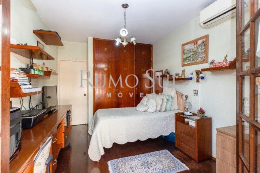 Casa, 4 quartos, 250 m² - Foto 4