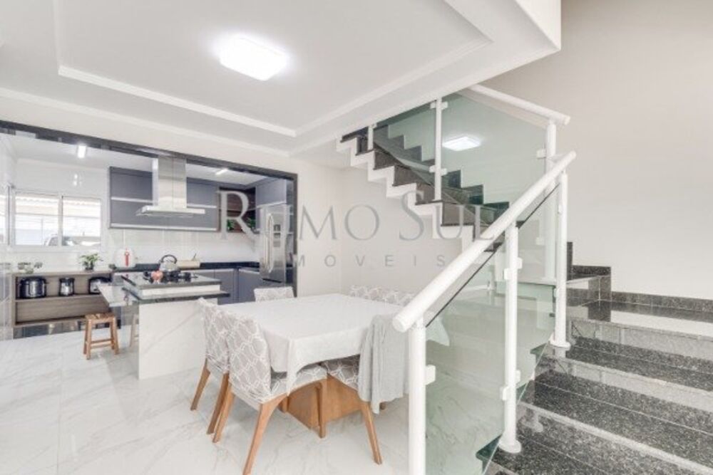 Casa, 3 quartos, 140 m² - Foto 2