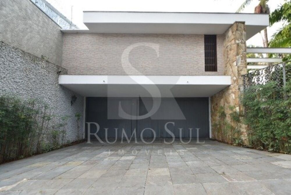 Casa, 3 quartos, 605 m² - Foto 1