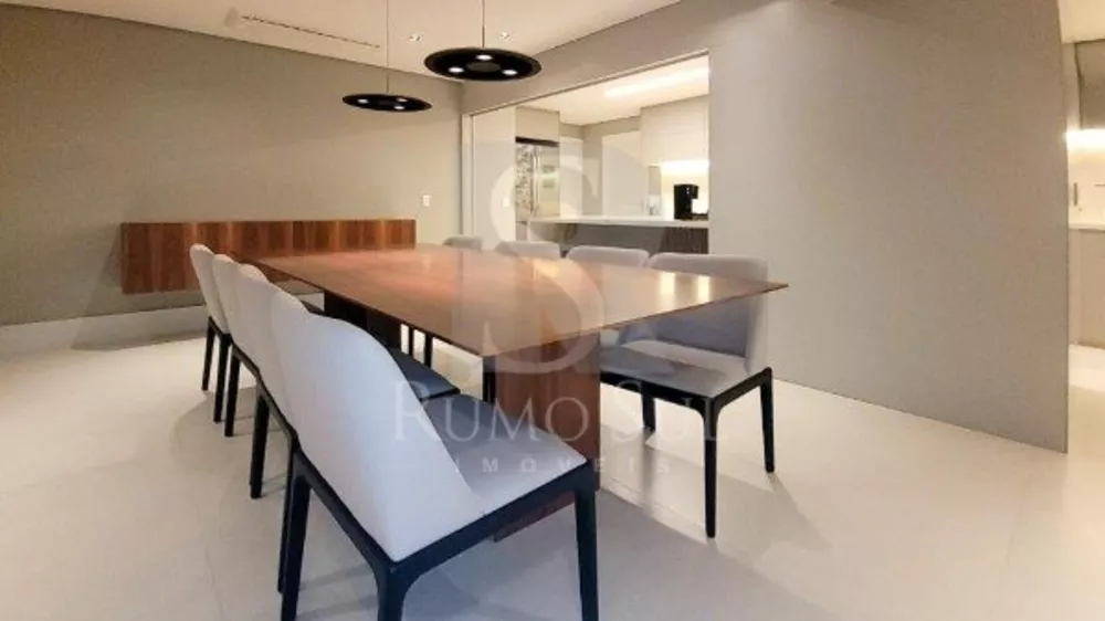 Apartamento, 3 quartos, 189 m² - Foto 2
