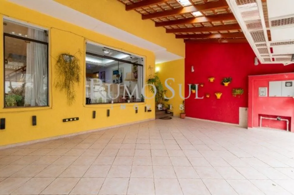 Casa, 4 quartos, 228 m² - Foto 11