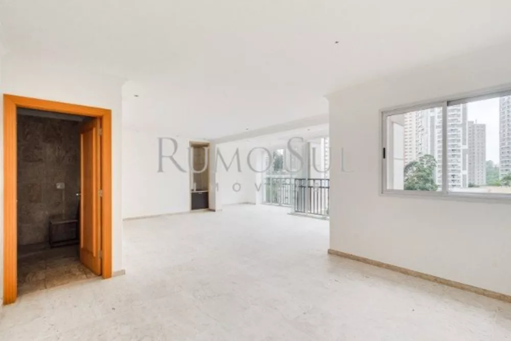Apartamento, 3 quartos, 172 m² - Foto 1
