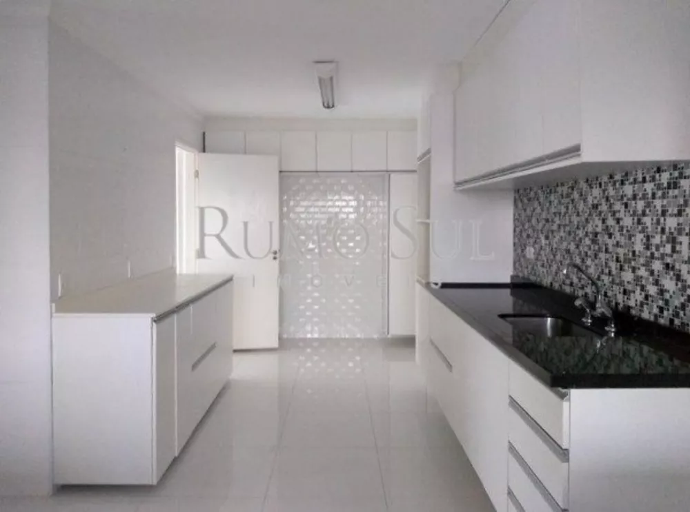 Apartamento, 3 quartos, 180 m² - Foto 2