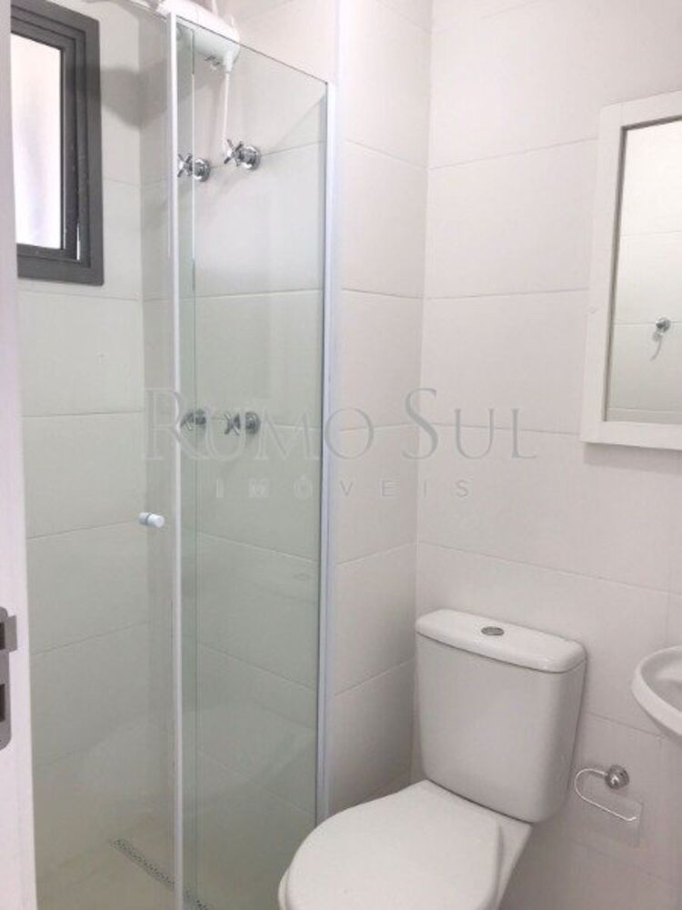 Apartamento para alugar com 3 quartos, 232m² - Foto 6