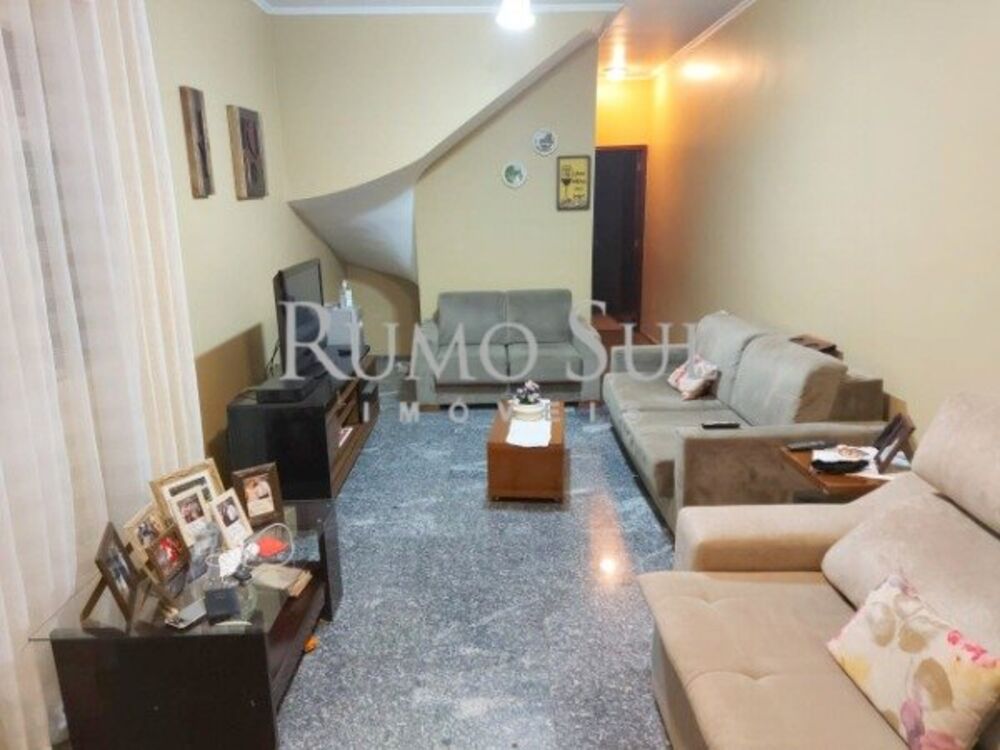 Casa, 3 quartos, 644 m² - Foto 2