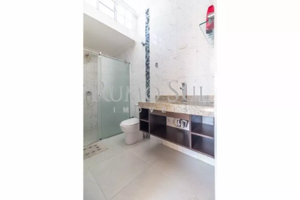 Casa, 3 quartos, 250 m² - Foto 6