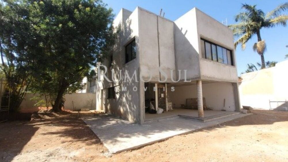 Casa, 4 quartos, 665 m² - Foto 1