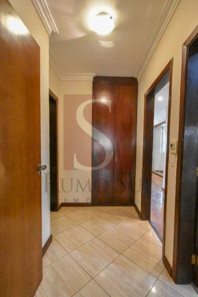 Casa, 3 quartos, 279 m² - Foto 4
