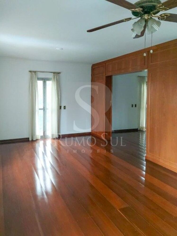 Apartamento à venda com 3 quartos, 155m² - Foto 1