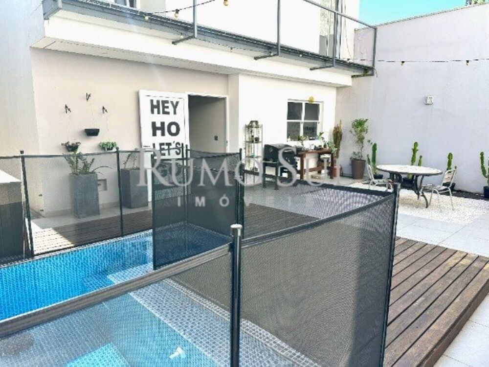 Casa, 2 quartos, 250 m² - Foto 1