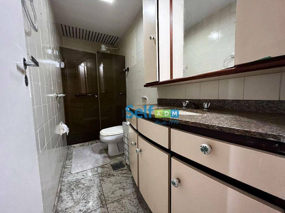 Apartamento para alugar com 4 quartos, 140m² - Foto 14