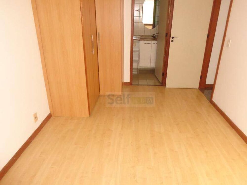 Apartamento para alugar com 2 quartos, 80m² - Foto 3