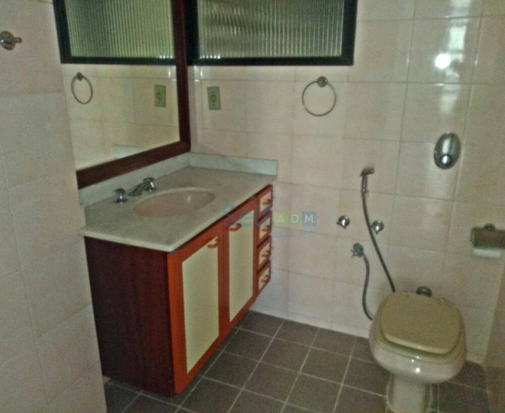 Apartamento para alugar com 4 quartos, 180m² - Foto 7