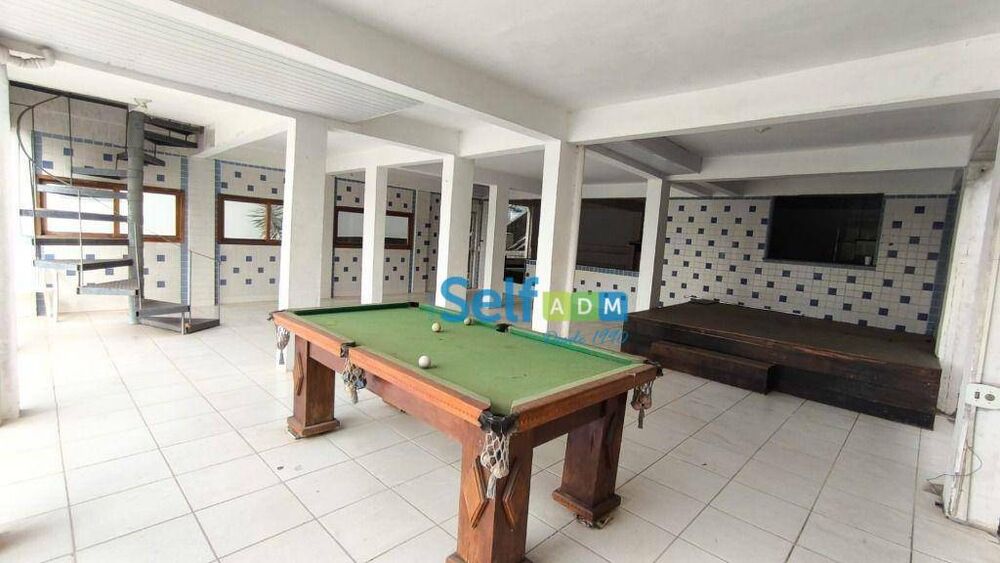 Casa de Condomínio para alugar com 6 quartos, 318m² - Foto 19