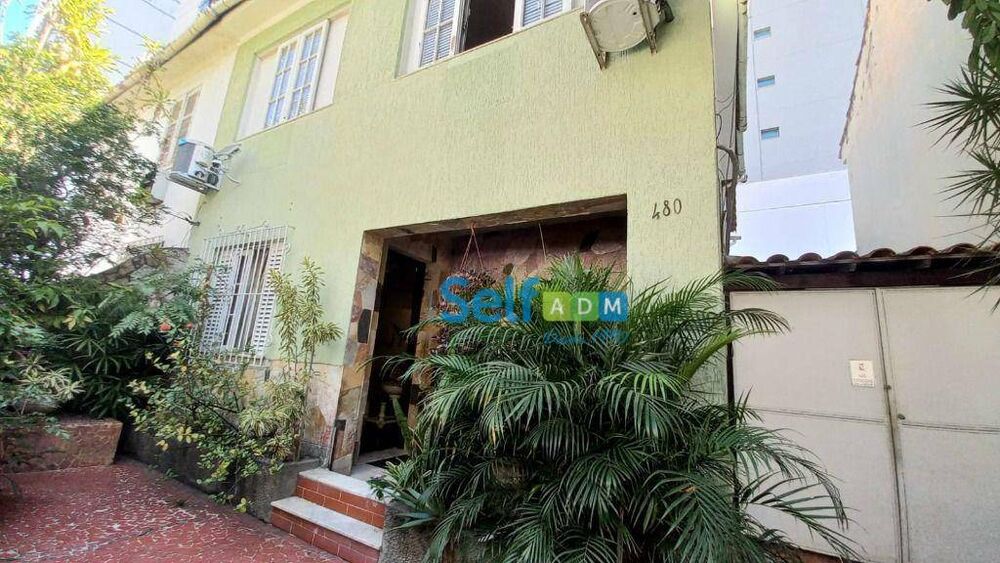 Casa para alugar com 5 quartos, 170m² - Foto 2