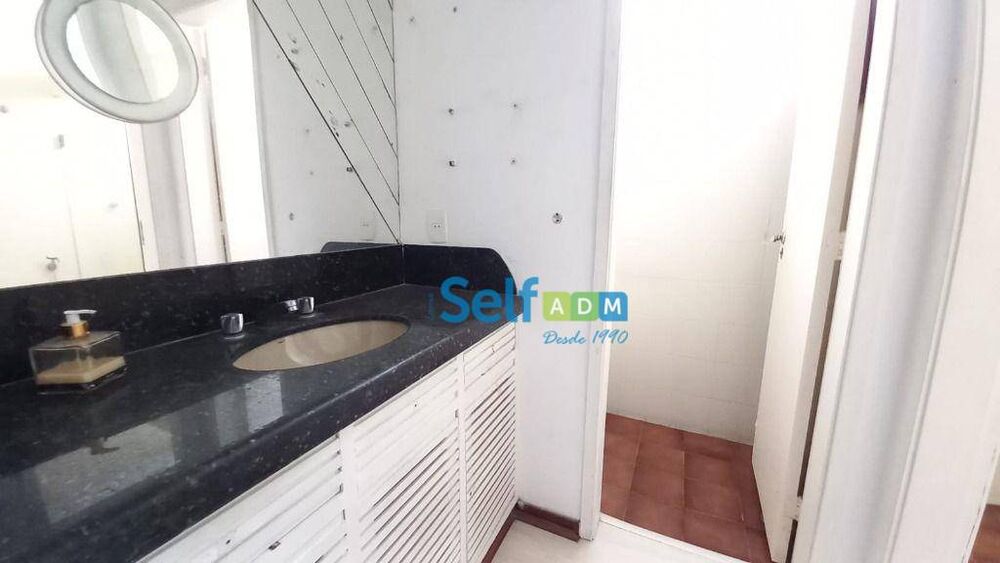 Casa de Condomínio para alugar com 4 quartos, 120m² - Foto 2