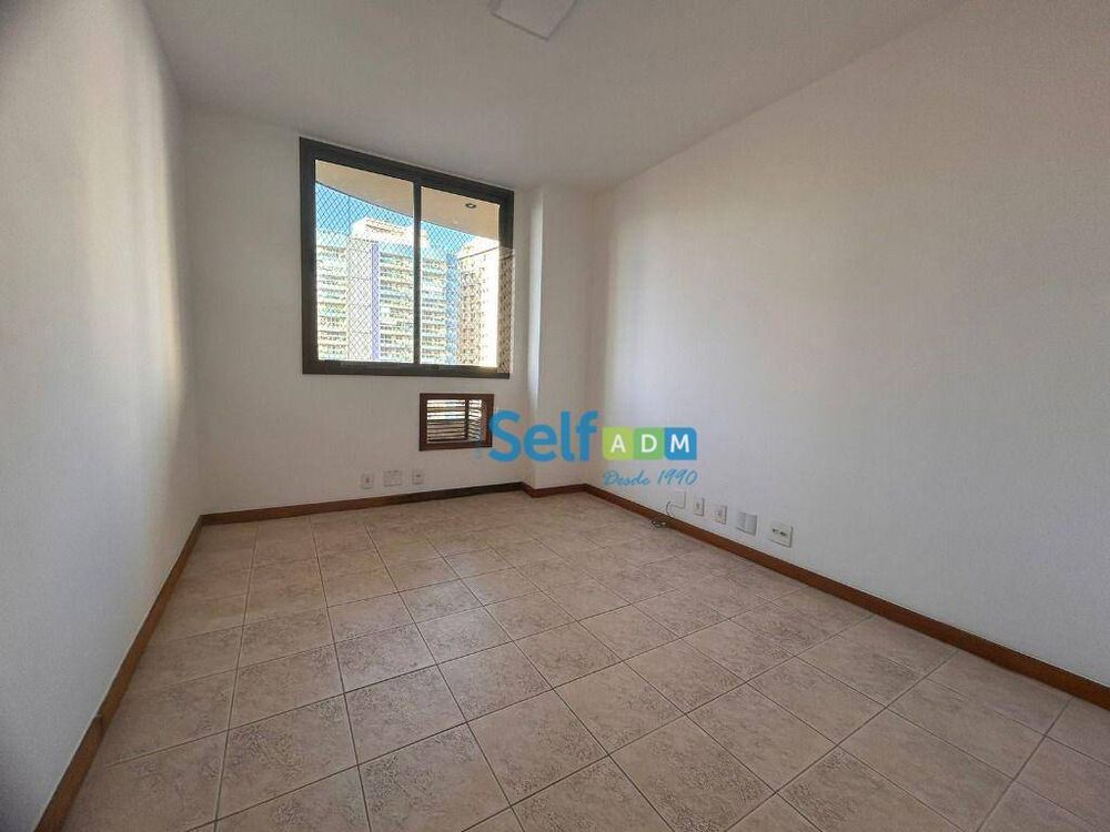 Apartamento para alugar com 2 quartos, 97m² - Foto 3