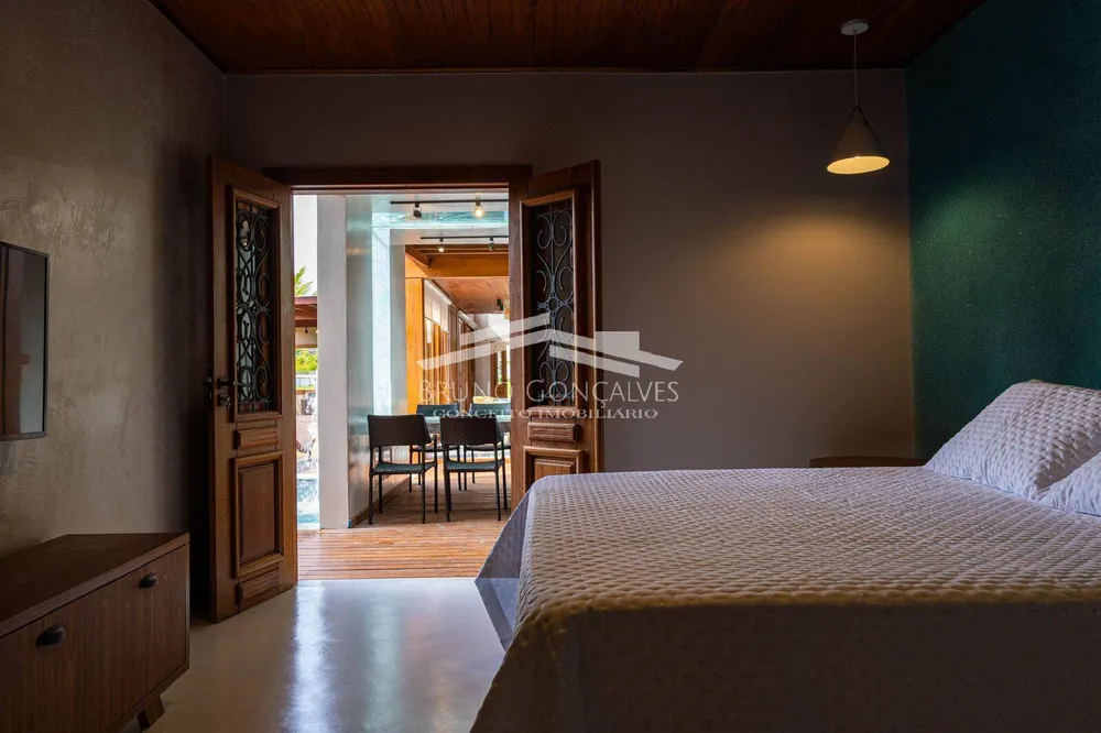 Casa, 5 quartos, 265 m² - Foto 14