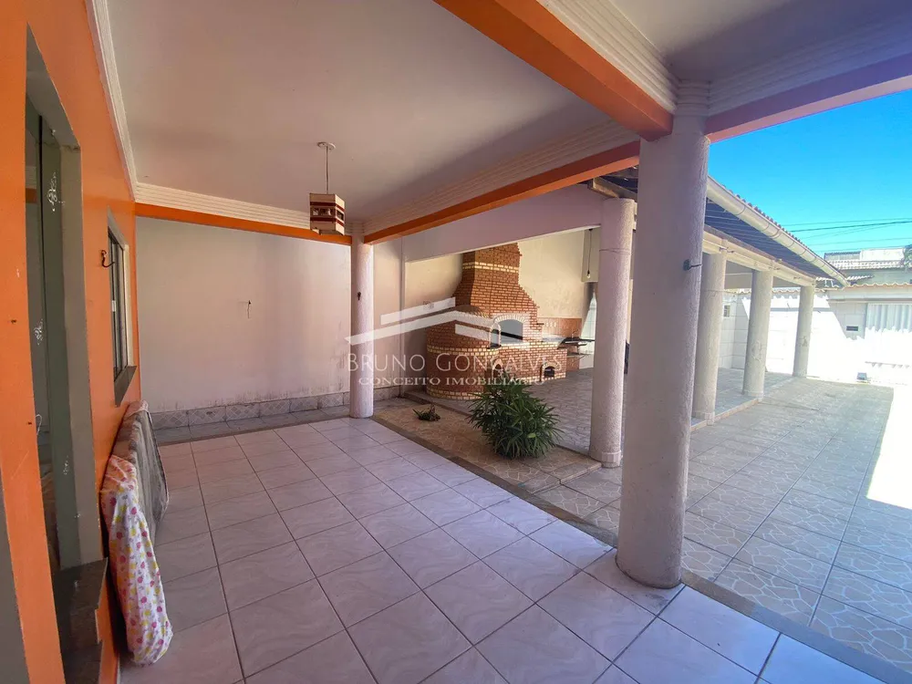 Casa, 6 quartos, 260 m² - Foto 2