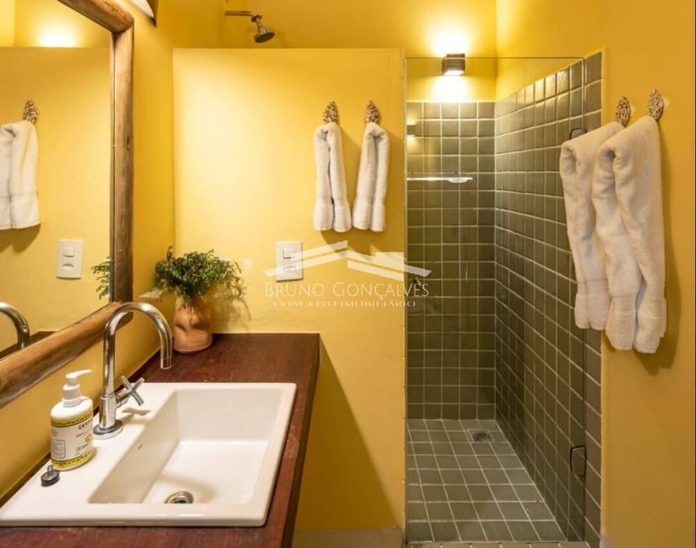 Casa à venda com 8 quartos, 1000m² - Foto 5