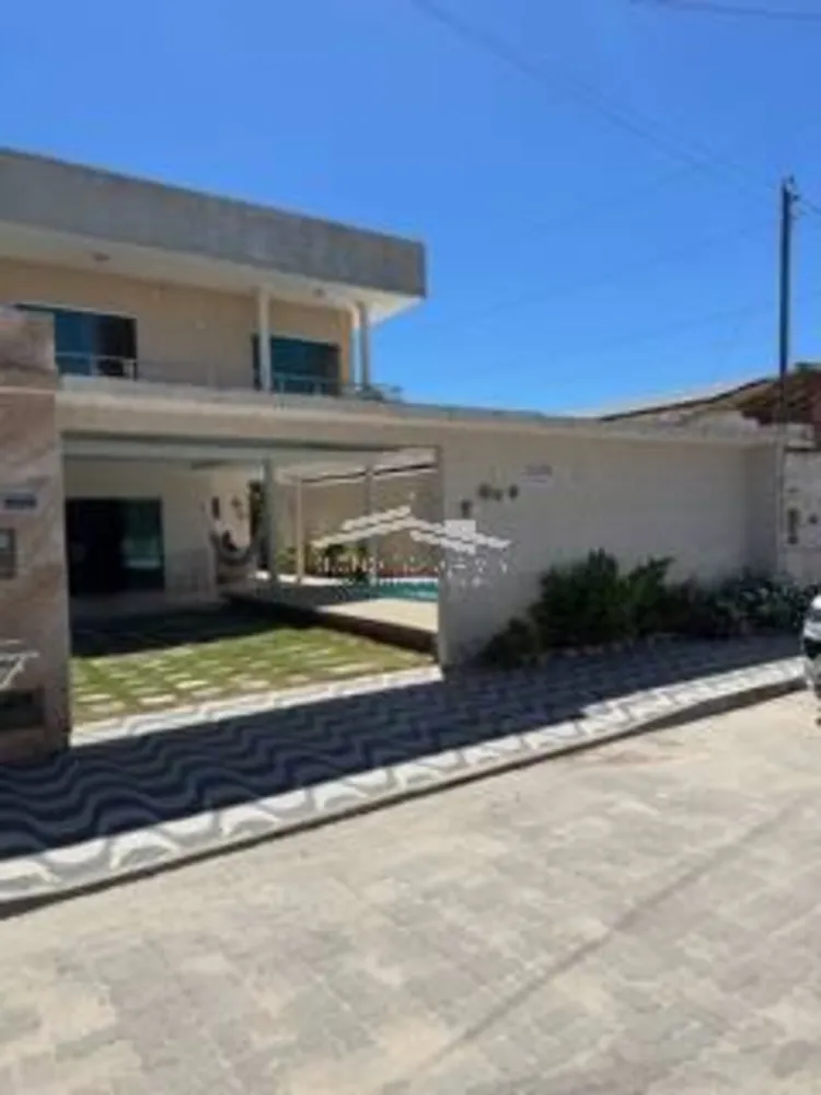 Casa, 5 quartos, 242 m² - Foto 1