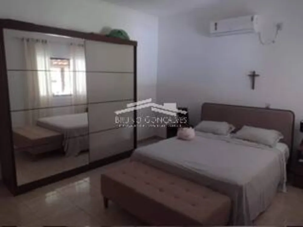 Casa, 4 quartos, 1230 m² - Foto 2