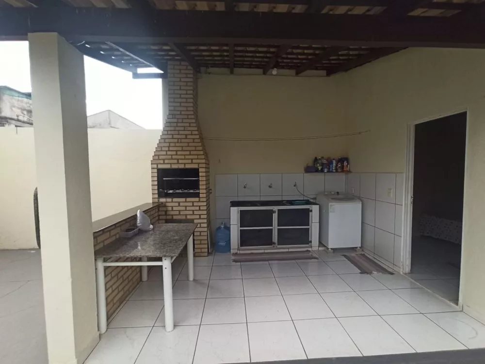 Casa à venda com 3 quartos - Foto 4