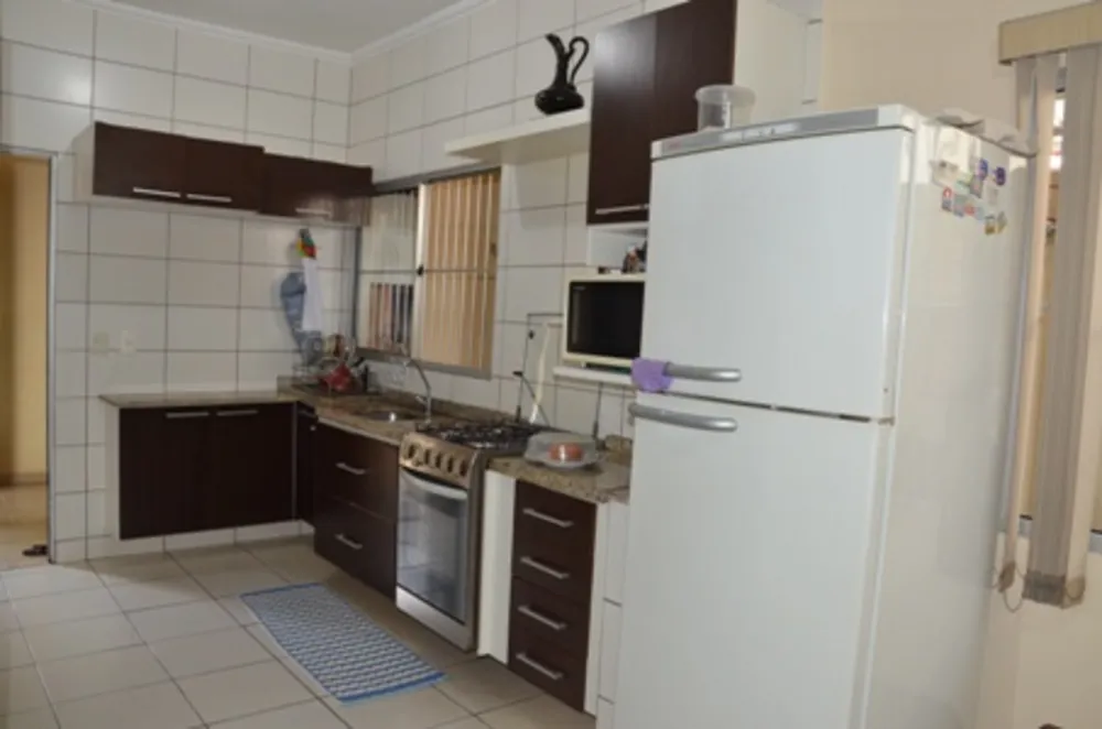 Casa, 3 quartos, 252 m² - Foto 12