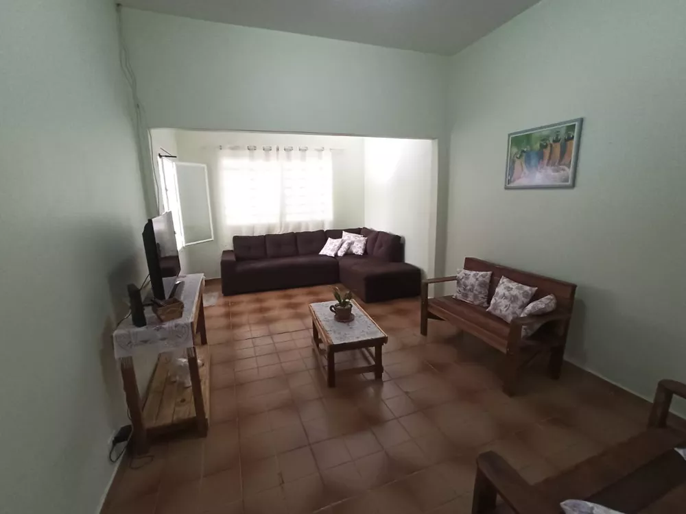 Casa à venda com 3 quartos, 152m² - Foto 4